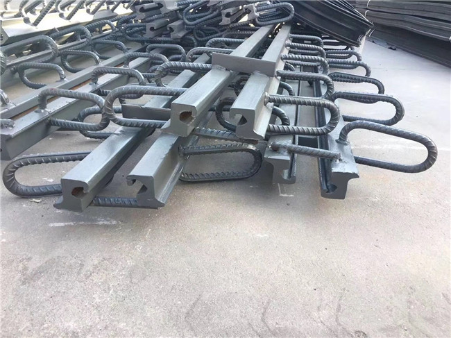 gqf公路桥梁伸缩缝.jpg