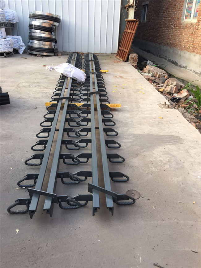 公路桥梁伸缩缝
